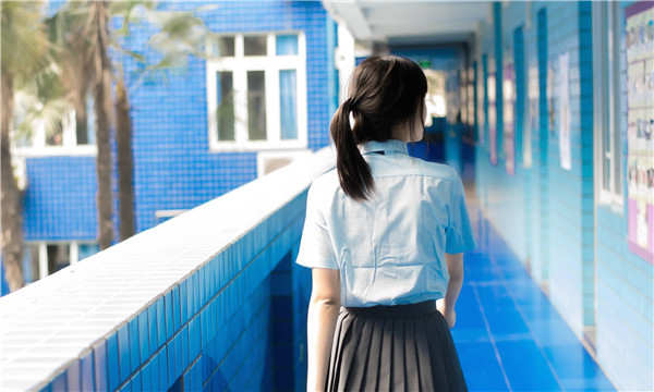 文昌如何找到一个可以帮助我生孩子的女人？